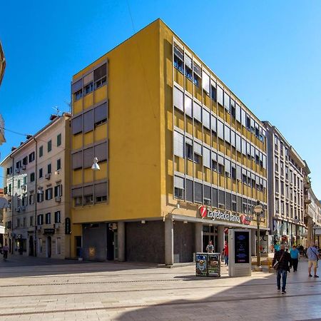 Apartment Sancti Viti غييكا المظهر الخارجي الصورة
