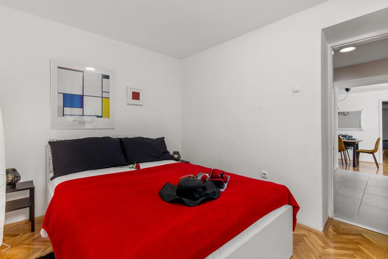 Apartment Sancti Viti غييكا المظهر الخارجي الصورة